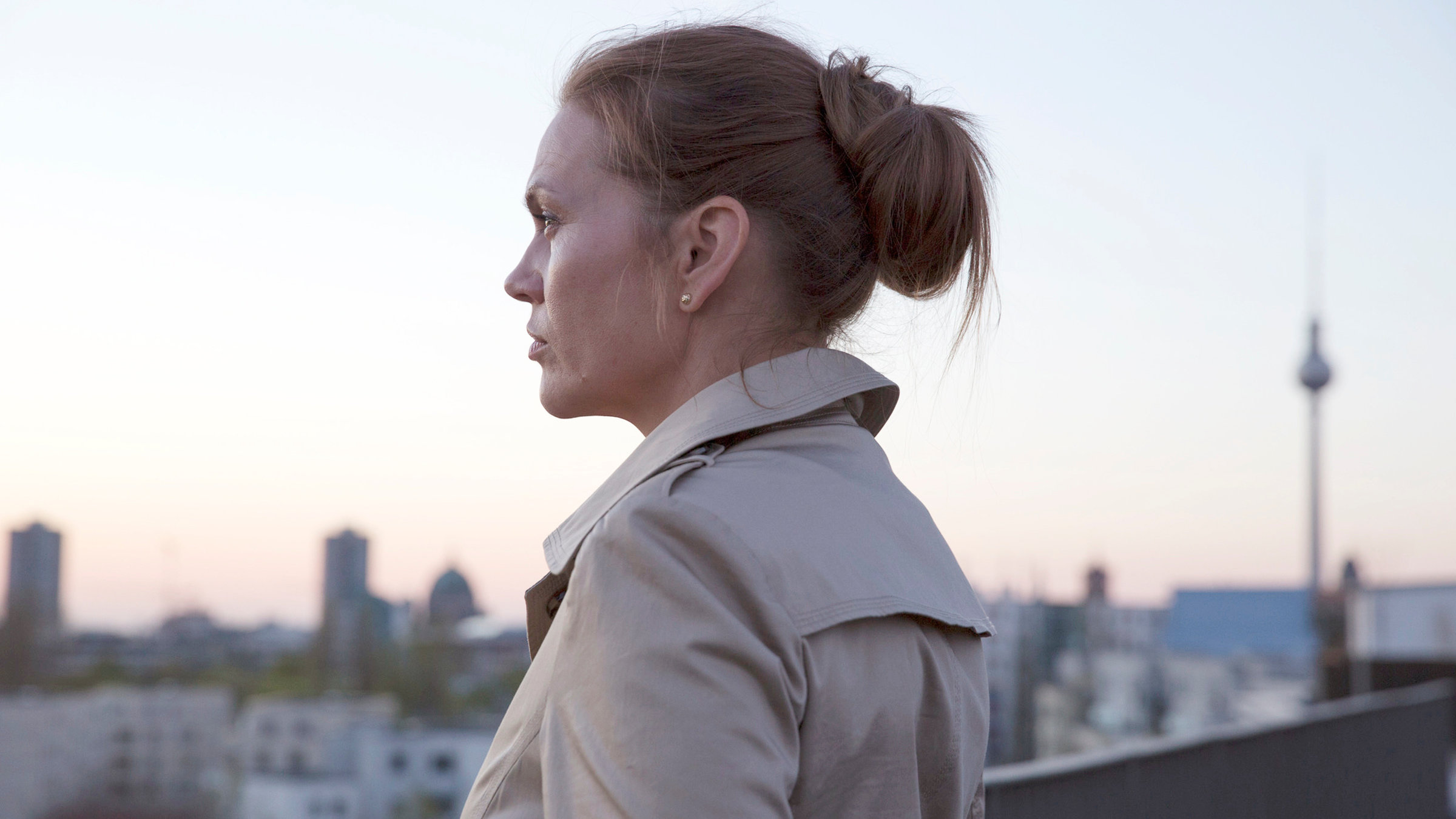 "Die Stadt und die Macht - Klartext": Susanne Kröhmer (Anna Loos) wird trotz Schwangerschaft für das Amt des Bürgermeisters von Berlin kandidieren.