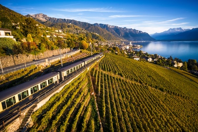 Traumhafte Bahnstrecken der Schweiz: Im "Goldenpass<br/>Belle Époque" von Montreux ins Berner Oberland