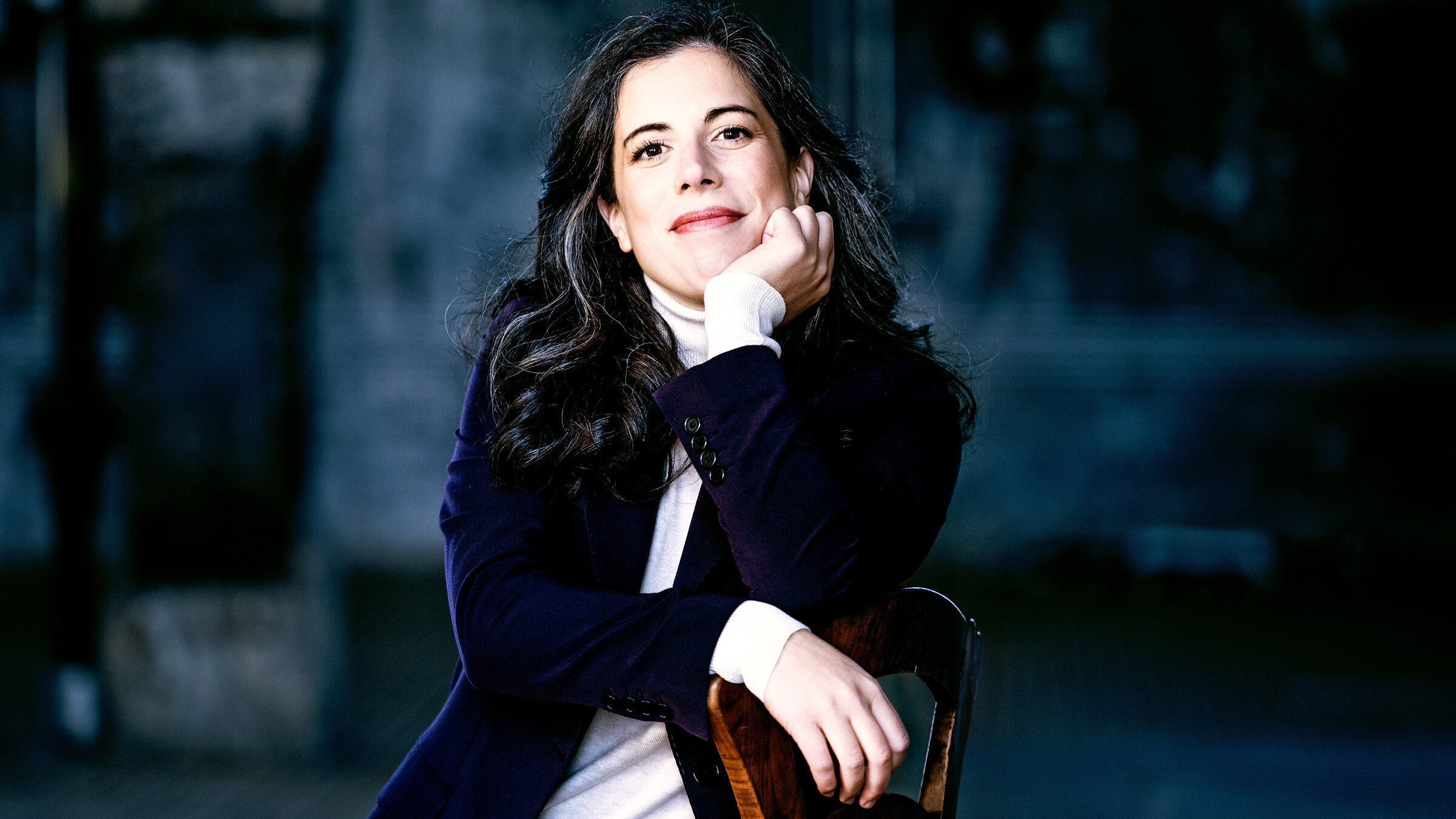 "Aus der Kölner Philharmonie: Marie Jacquot": Marie Jacquot  - Chefdirigentin des WDR Sinfonieorchesters.