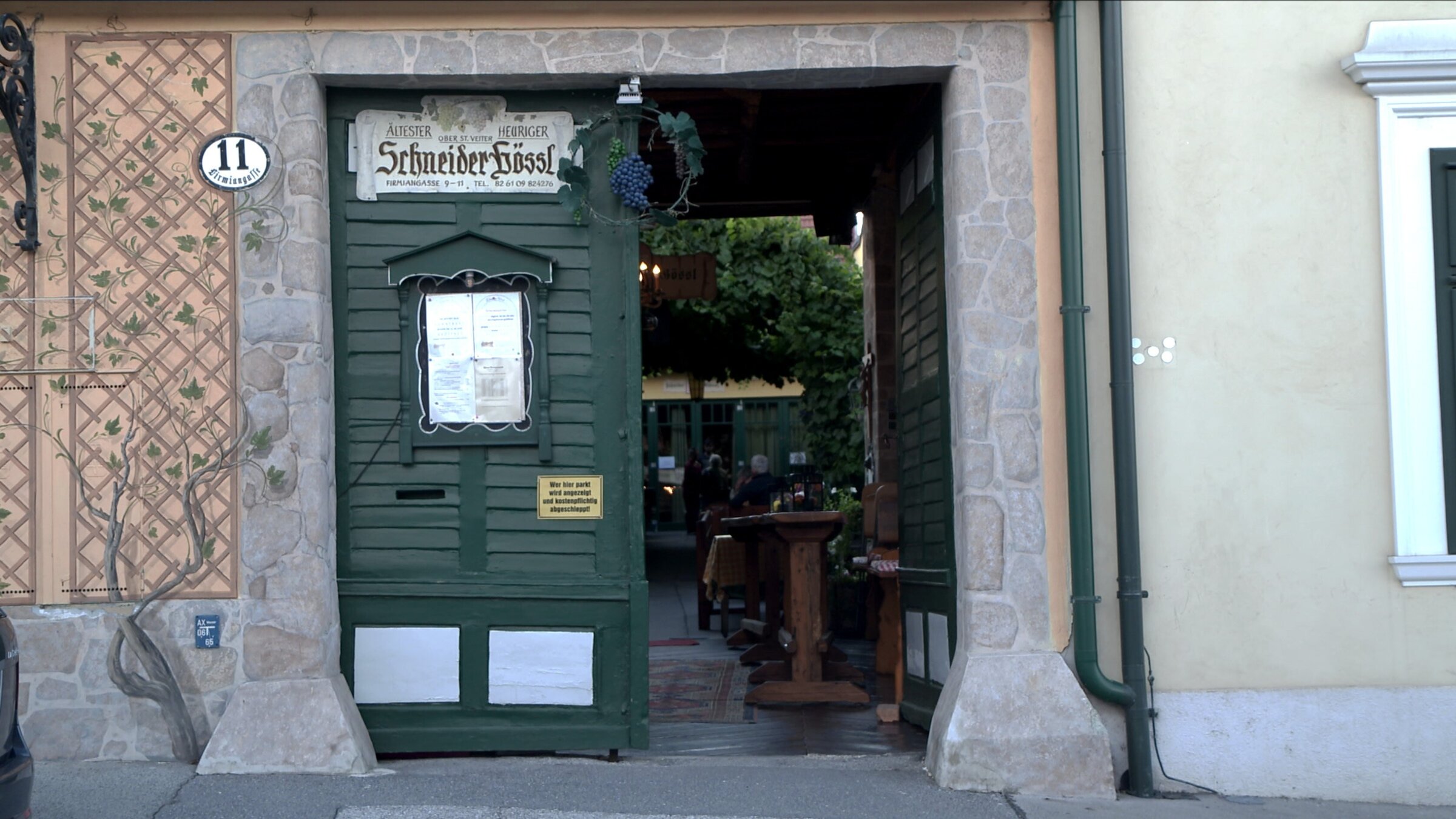 "Weinstadt Wien": Der Heurige Schneider Gössl in Ober Sankt Veith.