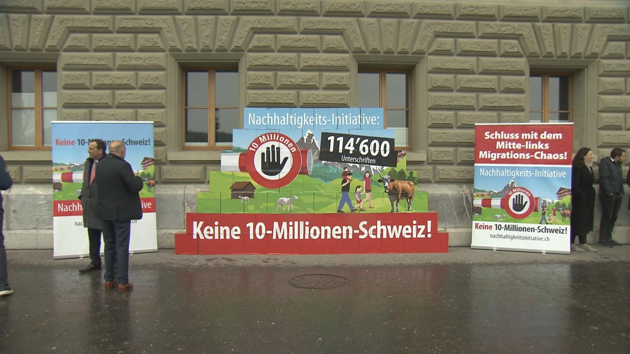 "Zuwanderungsparadies – Die Schweiz als Erfolgsmodell?": Event am 3. 4. 2024 - die SVP reicht ihre Volksinitiative "Keine 10-Millionen-Schweiz" ein.