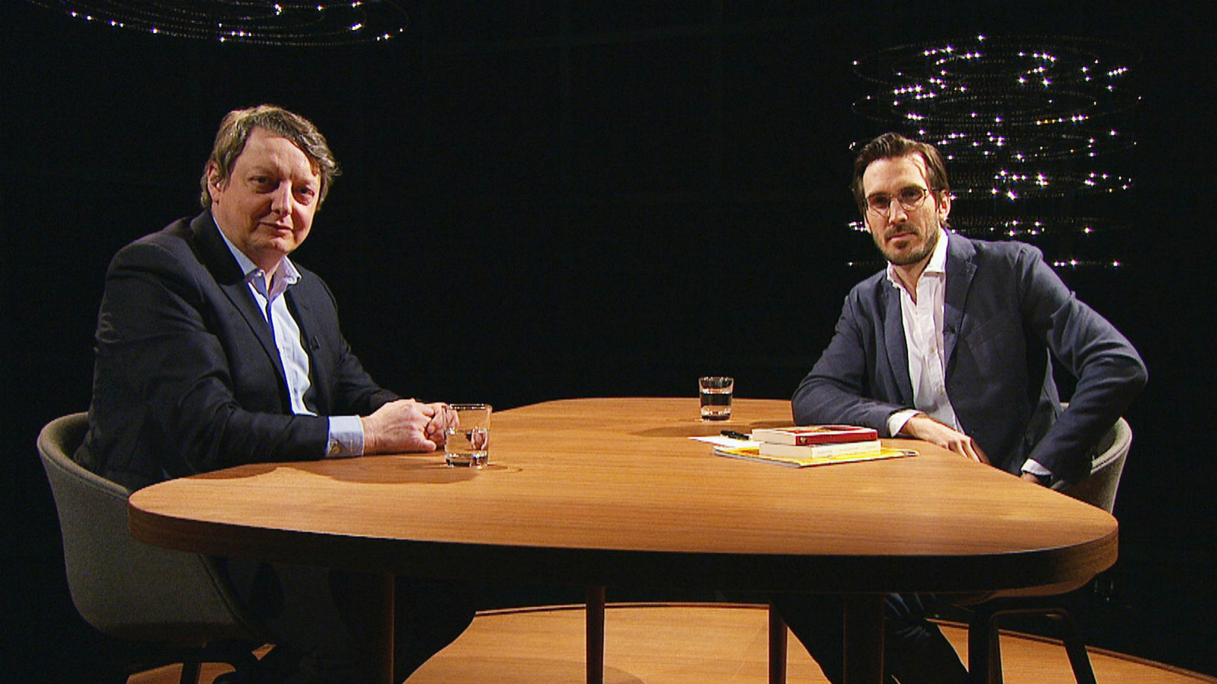 "Putins Welt": Michel Eltchaninoff, Philosoph und Autor und Moderator Yves Bossart.