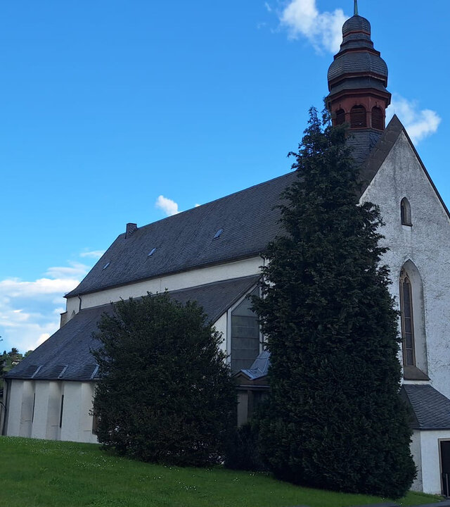 "Katholischer Gottesdienst - Nebenwirkung: Dankbarkeit": Außenansicht der Pfarrkirche St. Katharina in St. Katharinen