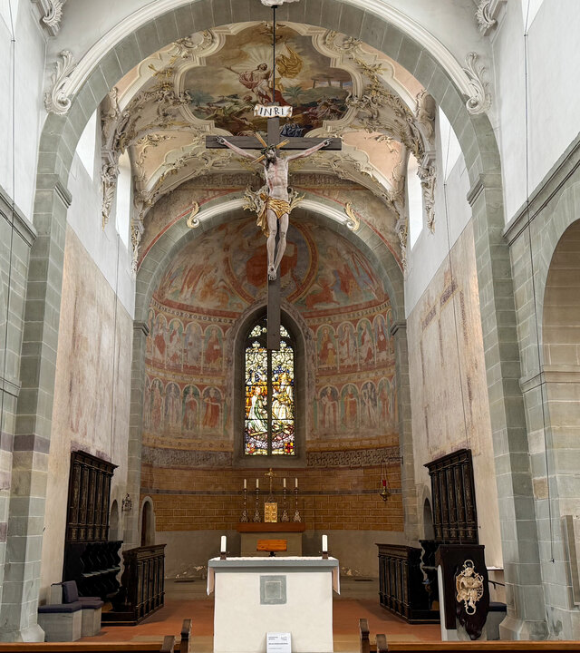 "Katholischer Gottesdienst - Wir knüpfen ein Band": Innenraum der Kirche Sankt Peter und Paul der Insel Reichenau