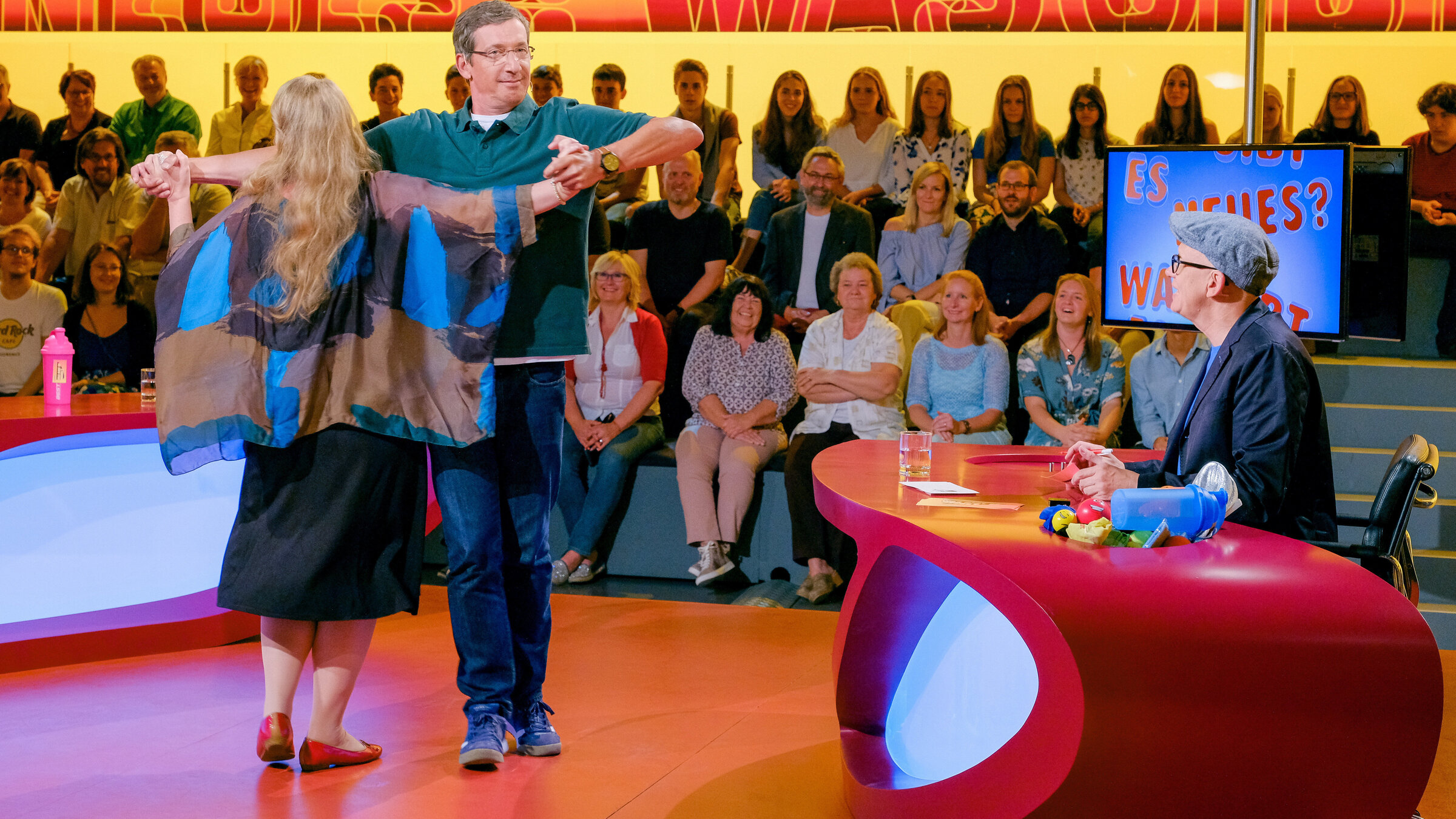 "Was gibt es Neues? - Best of Tanzen": Ulrike Beimpold, Viktor Gernot, Oliver Baier.