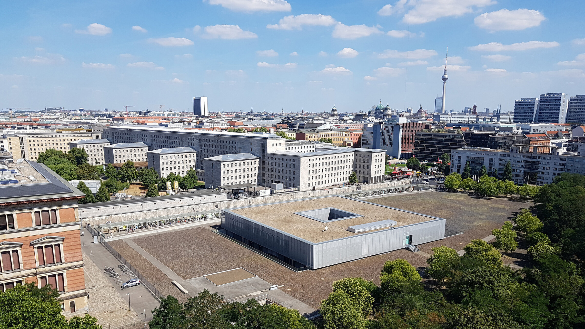 "Hitlers Zentrale des Terrors - Die Nazis und der Massenmord": Topographie des Terrors-im Zentrum Berlins.