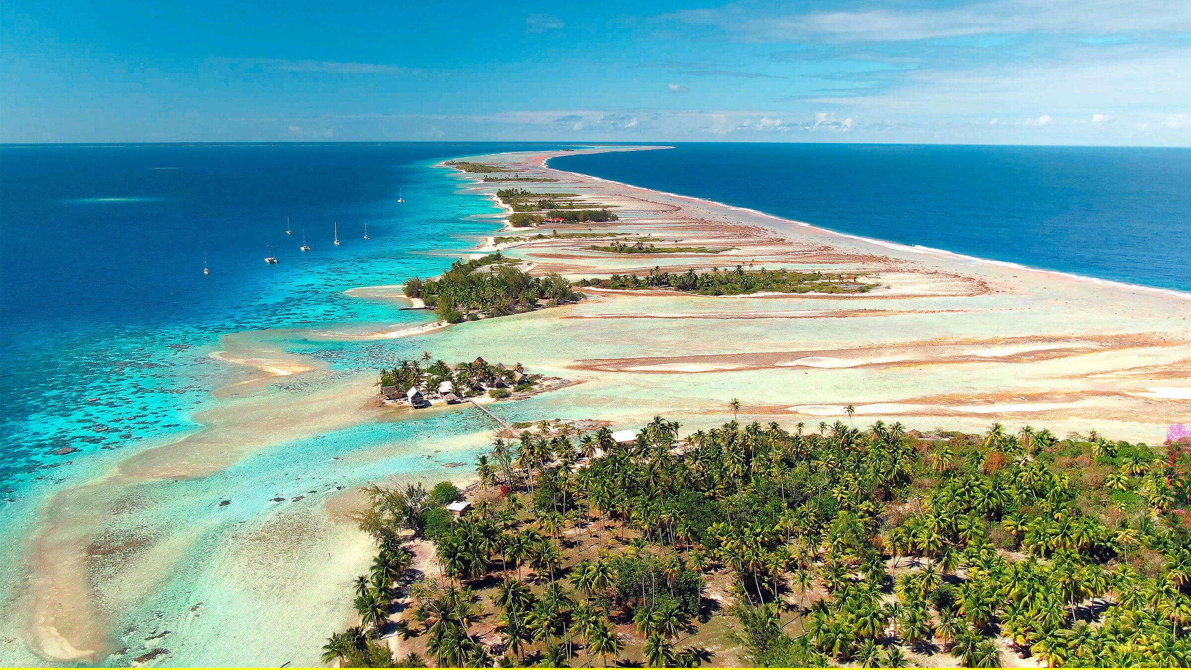 "Mit dem Postschiff durch die Südsee (1/2) - Von Tahiti zu den Marquesas-Inseln": Drohnenflug über Fakarava, Tuamotu-Archipel.