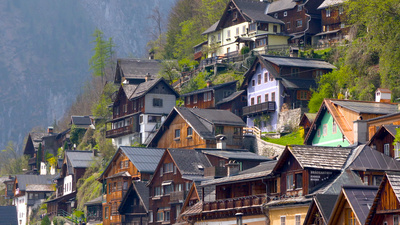 Das Salzkammergut - Hohe Berge, klare Seen, weißes Gold