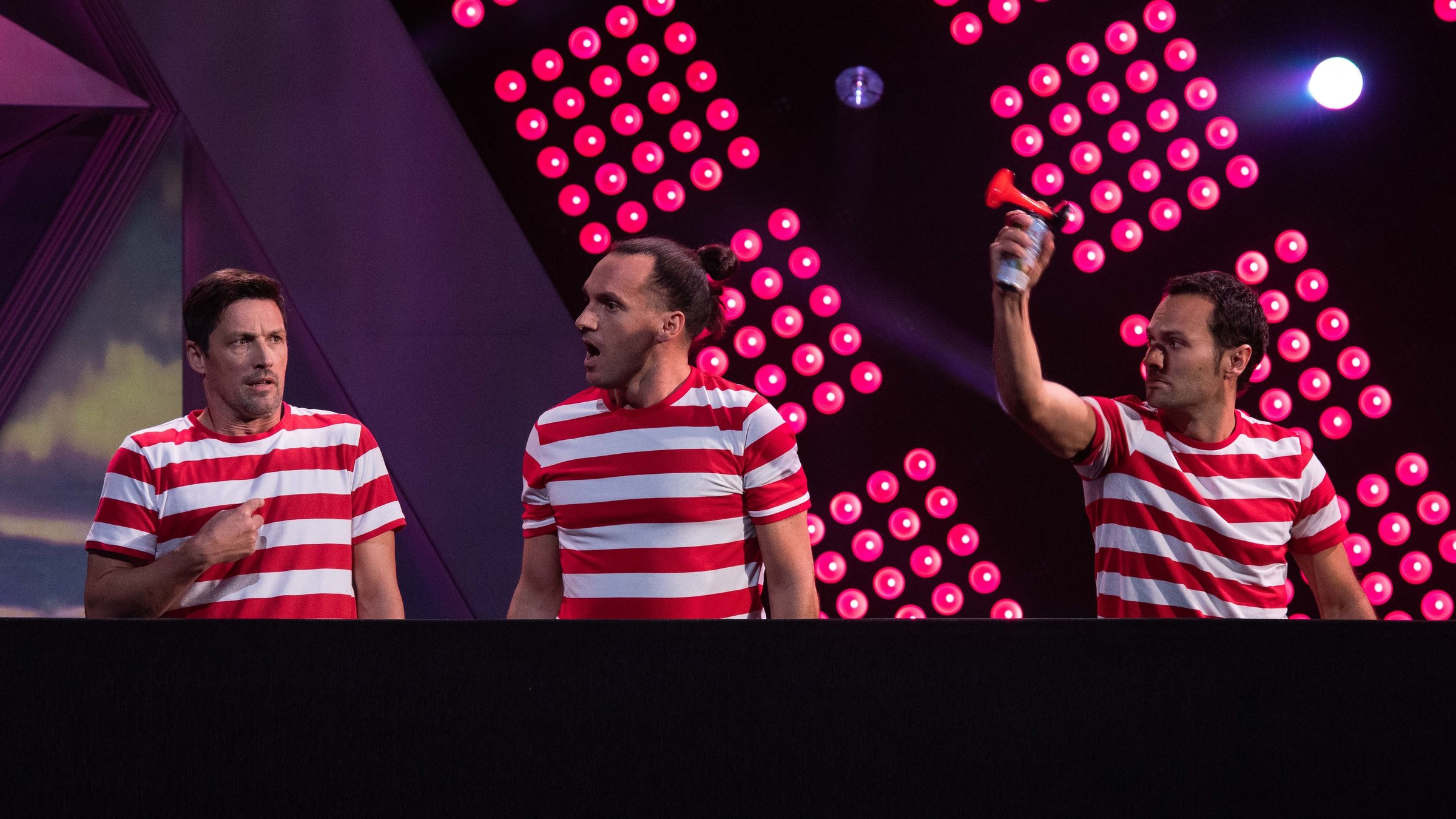 "Starbugs Comedy: Crash Boom Bang": Starbugs Comedy.