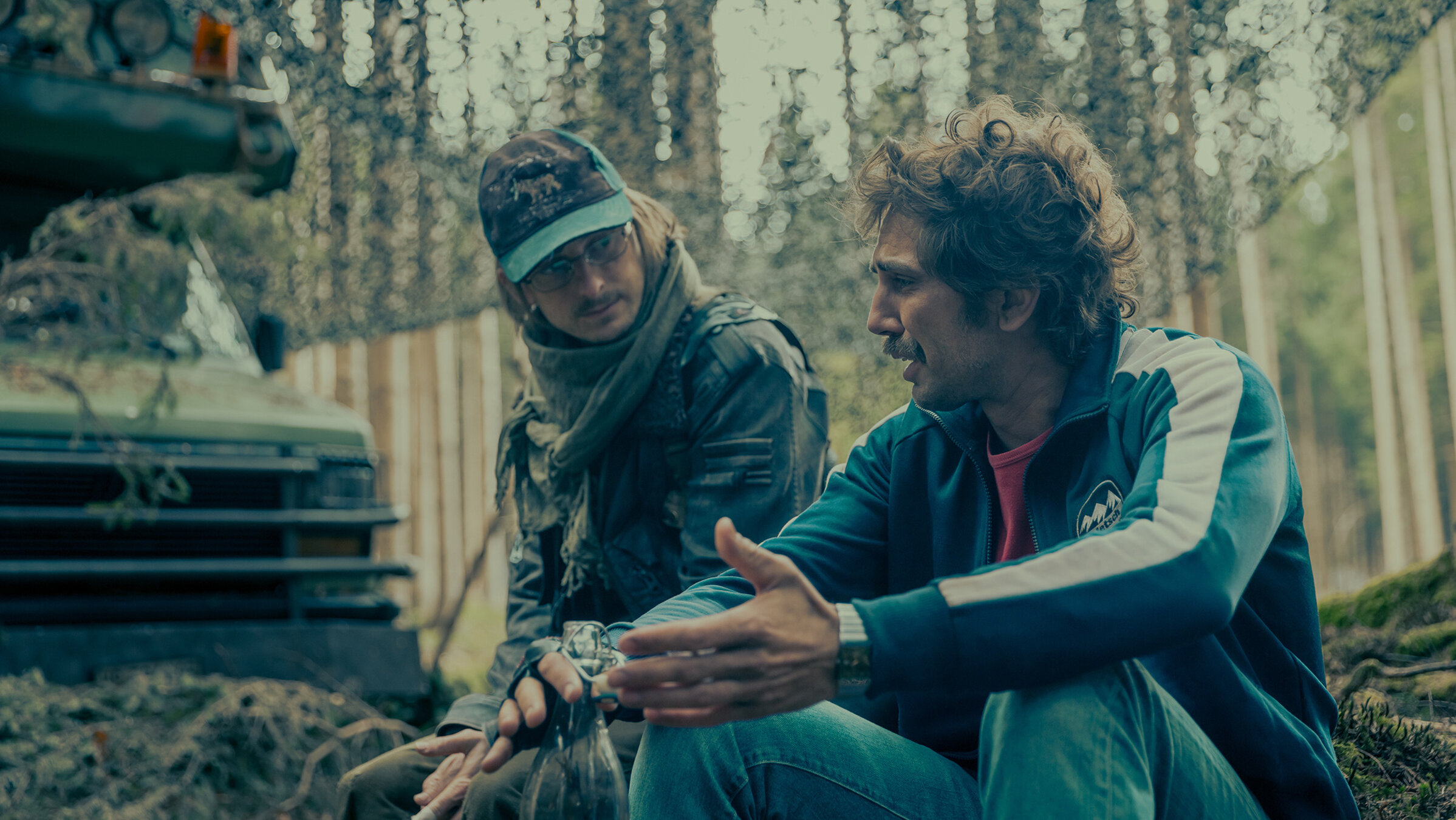 "Tschugger III (4/5) - Prepperling": Emotionales Wiedersehen: Cedric Schild als Smetterling, David Constantin als Bax.