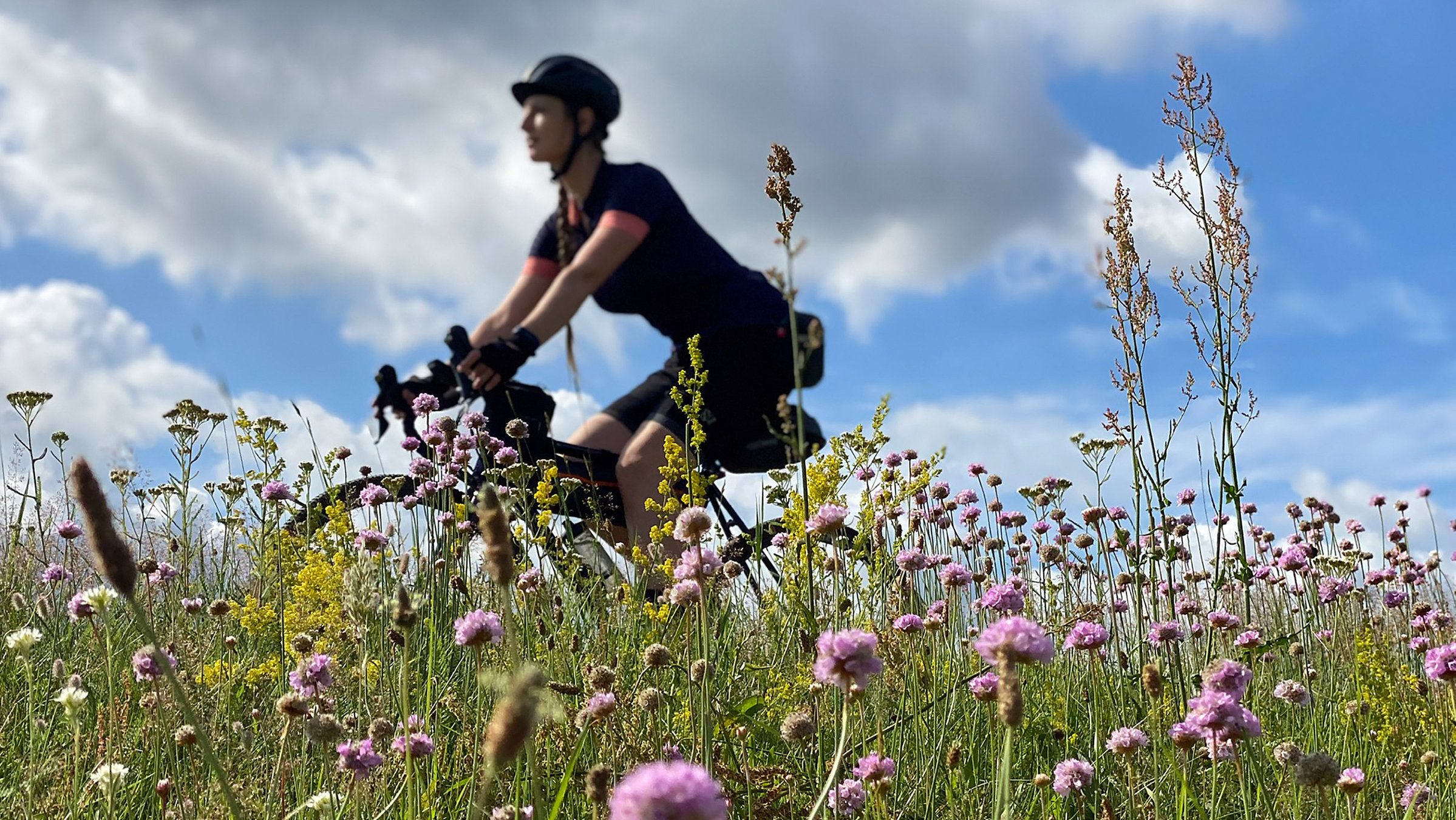 "Rad auf Achse - 1000 Kilometer Brandenburg - Von Brandenburg nach Rheinsberg (1/4)": Juliane Schumacher im Westhavelland.