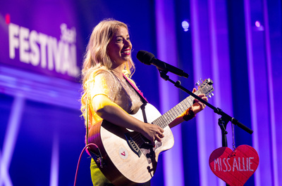 Miss Allie: Immer wieder fallen