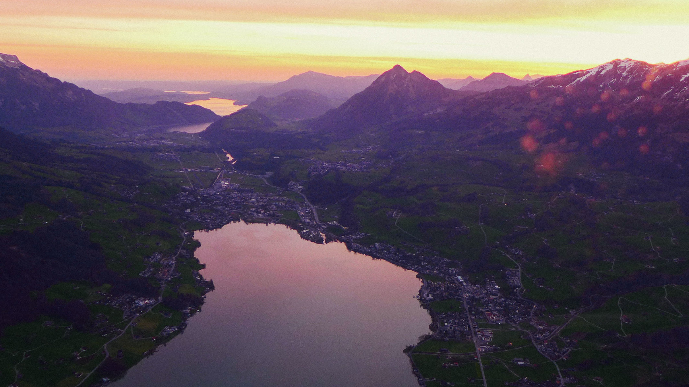 "Wunderland, Sarneraatal OW" - Morgenstimmung über dem Sarnersee