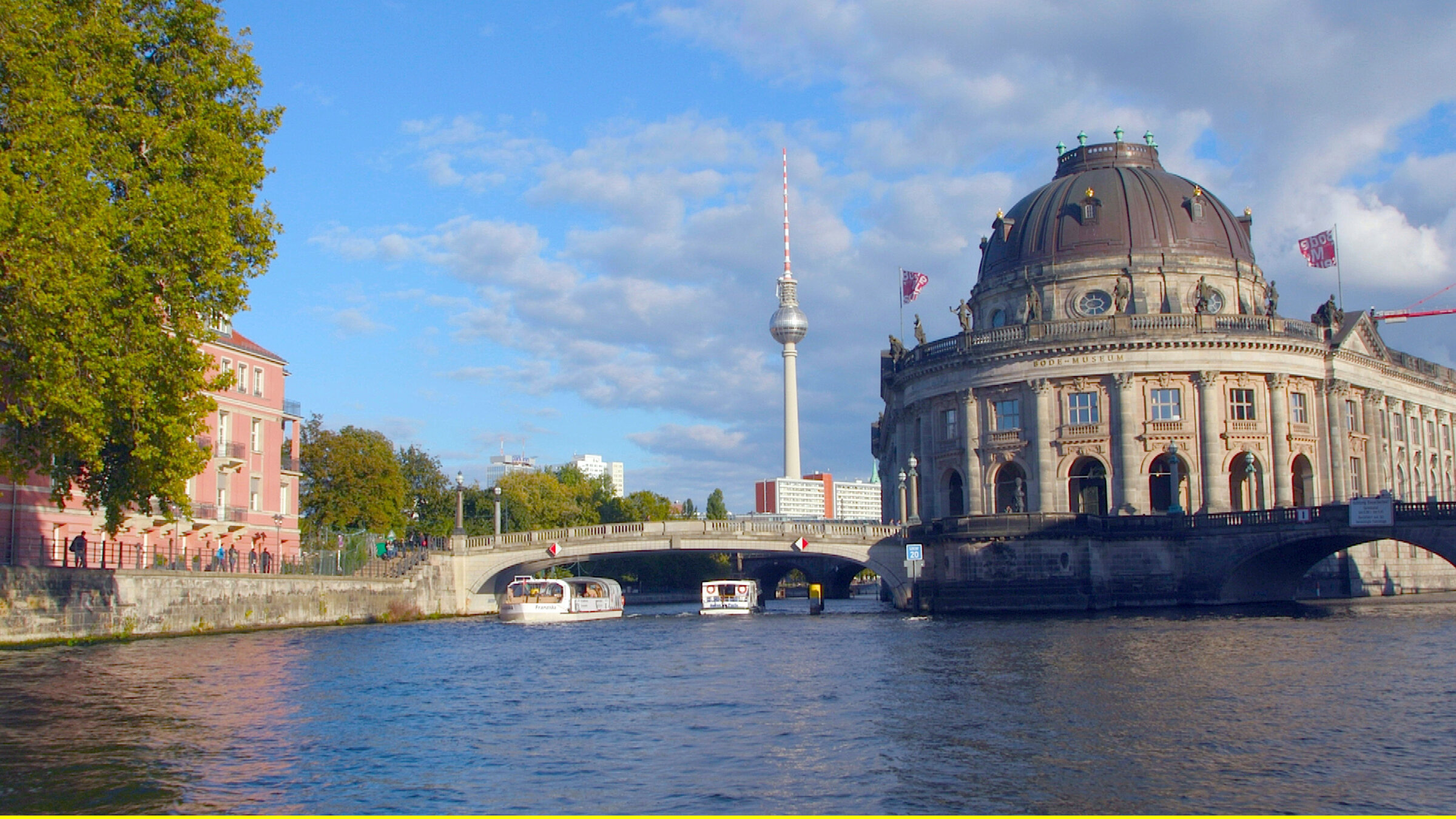 "Die tollsten Berliner Seen, Flüsse und Kanäle": Die Spree in Berlin.