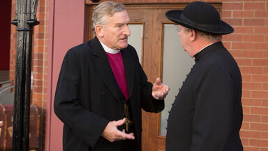 Father Brown - Zehnteilige Britische Krimiserie - Das Tödliche Schweigen