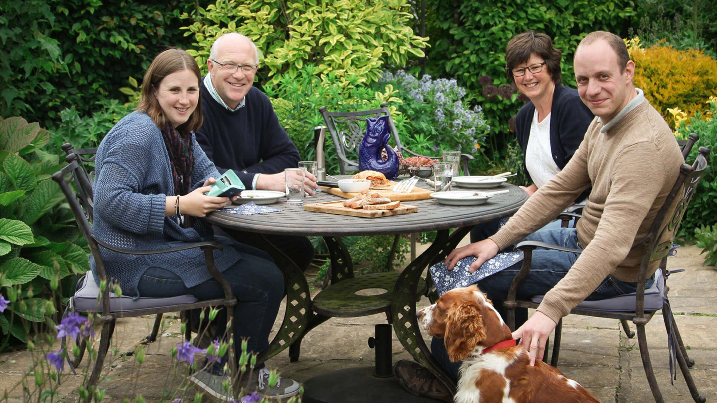 "Zu Tisch ... in Yorkshire": Der Hof der Familie Mellor hält zwar alle in Arbeit, doch für ein gemeinsames Mittagessen ist immer Zeit.
