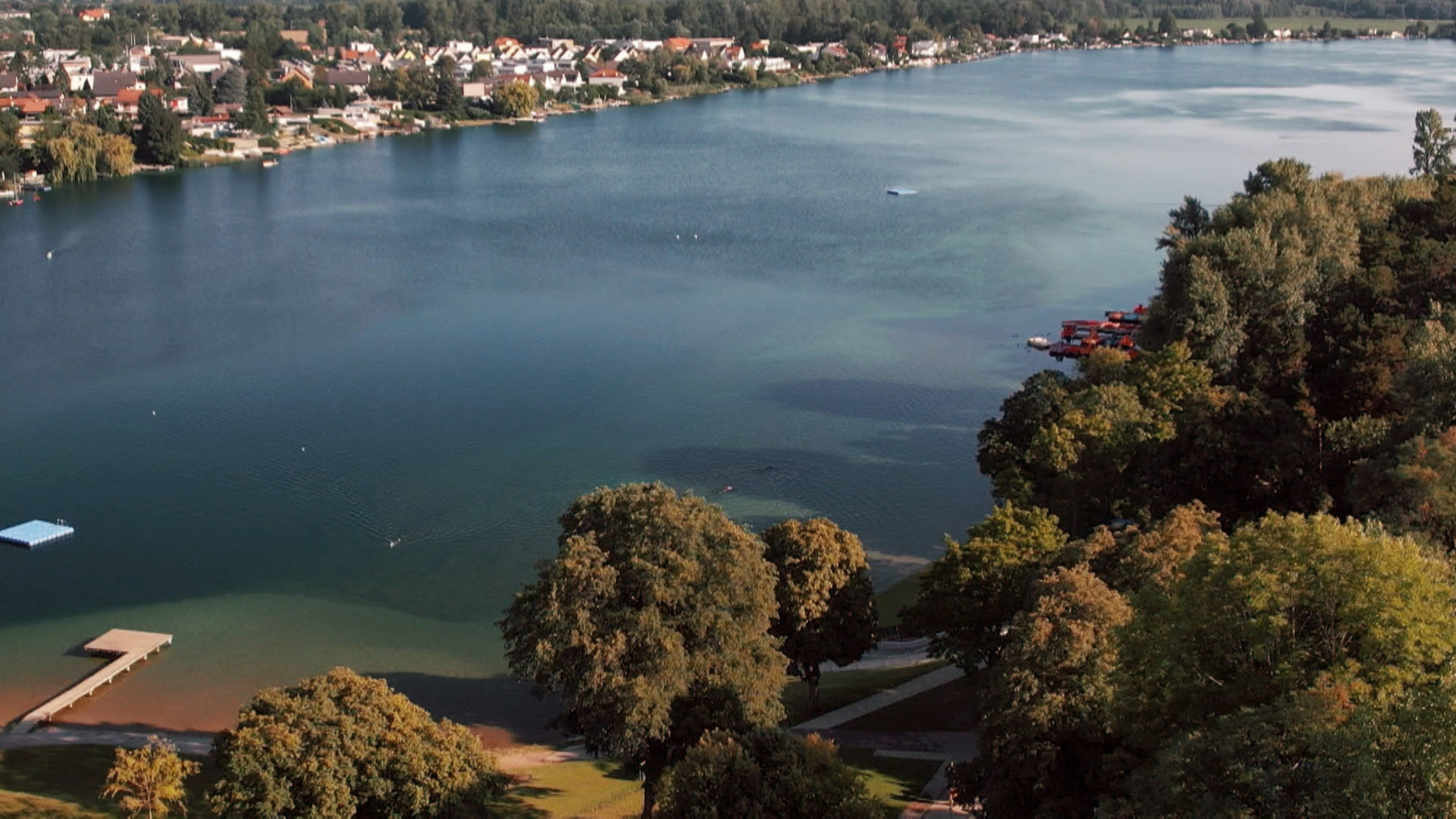 "Kleine Smaragde - Burgenlands Badeseen": Neufelder See.