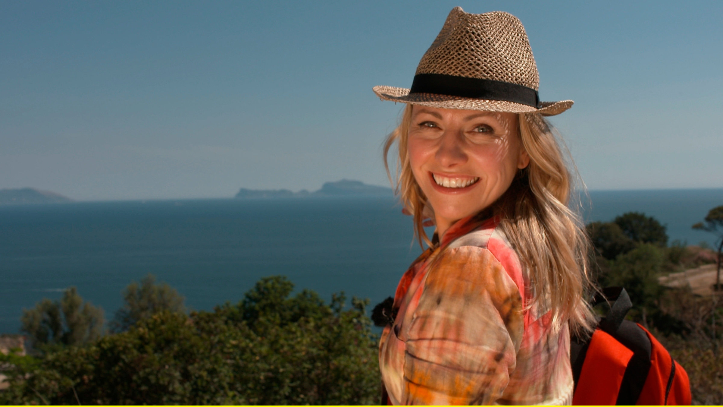 "Auf Kreuzfahrt im westlichen Mittelmeer": Moderatorin Andrea Grießmann geht auf Tour: Auf Mallorca startet die Kreuzfahrt. Es folgen die Highlights des westlichen Mittelmeeres: Sardinien, Sizilien, an der italienischen Riviera entlang mit Stopps bei Neapel, Rom und Livorno, dann nach Korsika und wieder zurück.